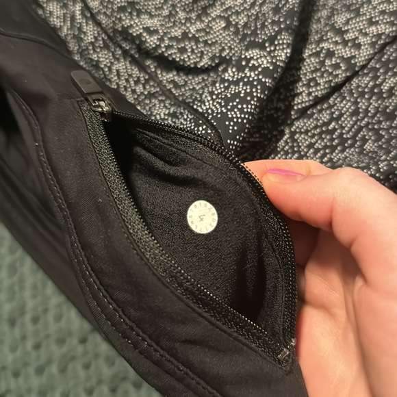 Lululemon mini running skirt - Picture 3 of 4